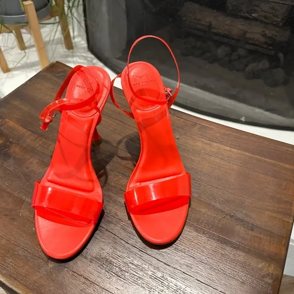 Marc Fisher Red Calisty Strappy Heeled Sandal Open Toe Size 7 - Picture 3 of 9